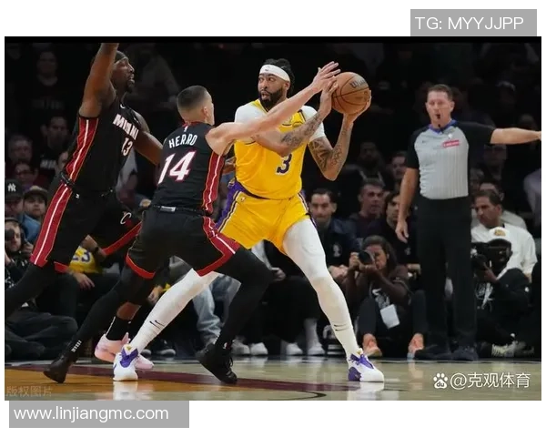 湖人热火总决赛G4第四节激战回顾球星对决精彩瞬间全记录 湖人热火总决赛G4第四节激战回顾球星对决精彩瞬间全记录